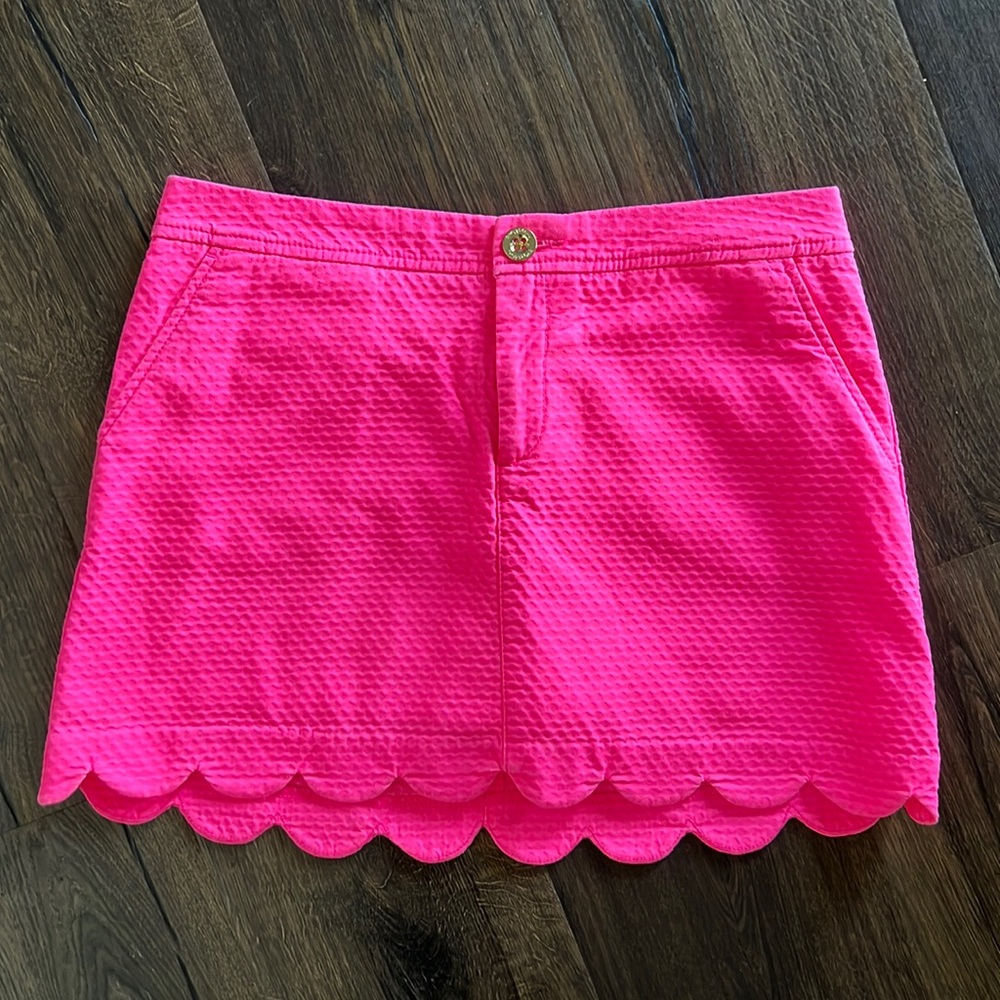 Lilly Pulitzer scallop skort